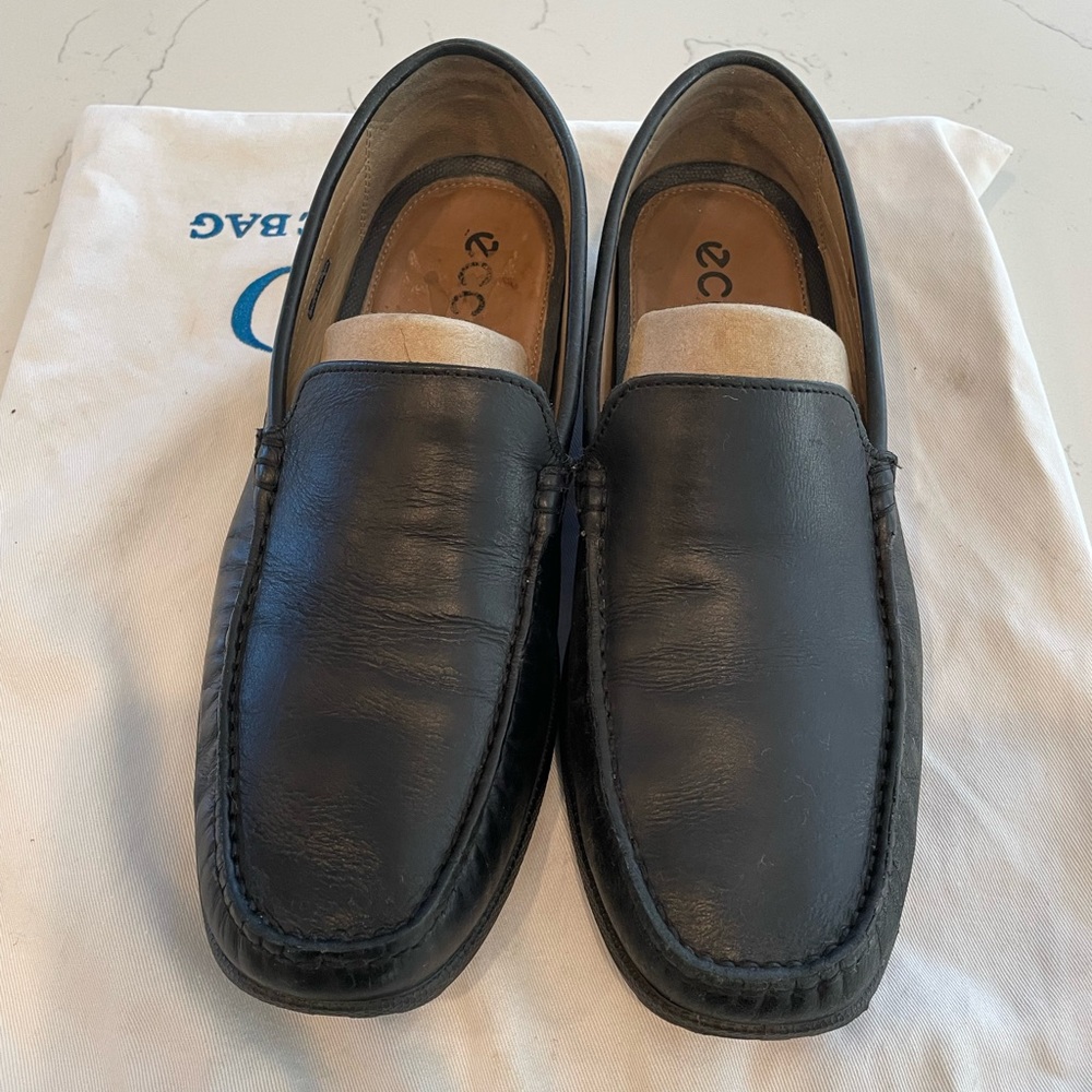 Ecco shoes